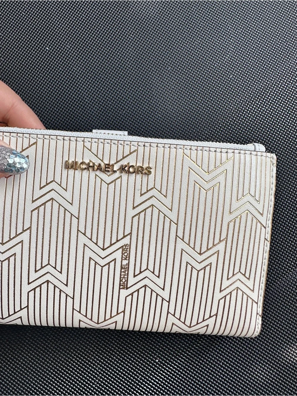 NWT Michael Kors Jet Set Large Double Zip Chevron Pattern Wristlet Wallet